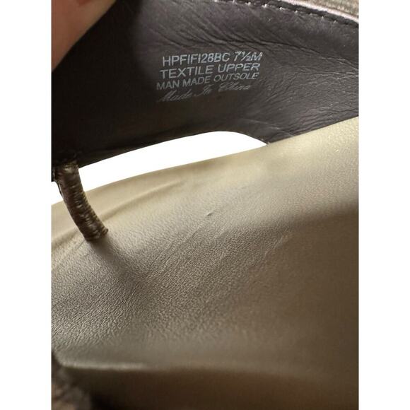 DONALD PLINER NEW Fifi Pewter Brocade Leather Thong Sandals 7.5 TINY FLAW - Picture 8 of 10